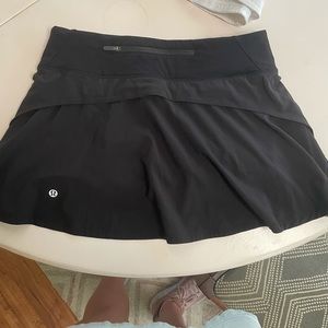 Lululemon play off the pleats mid rise